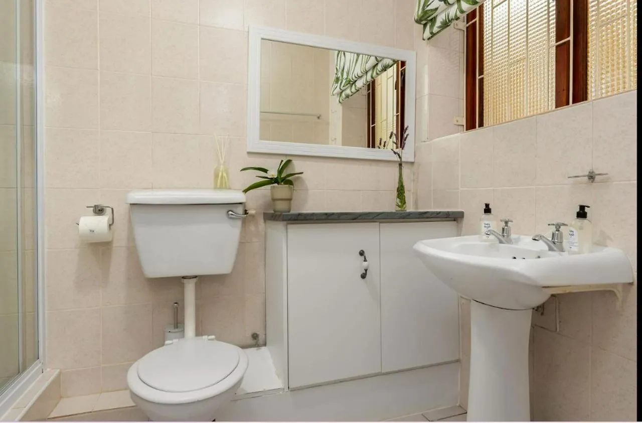 Valley Heights Guest House And B & B Cape Town